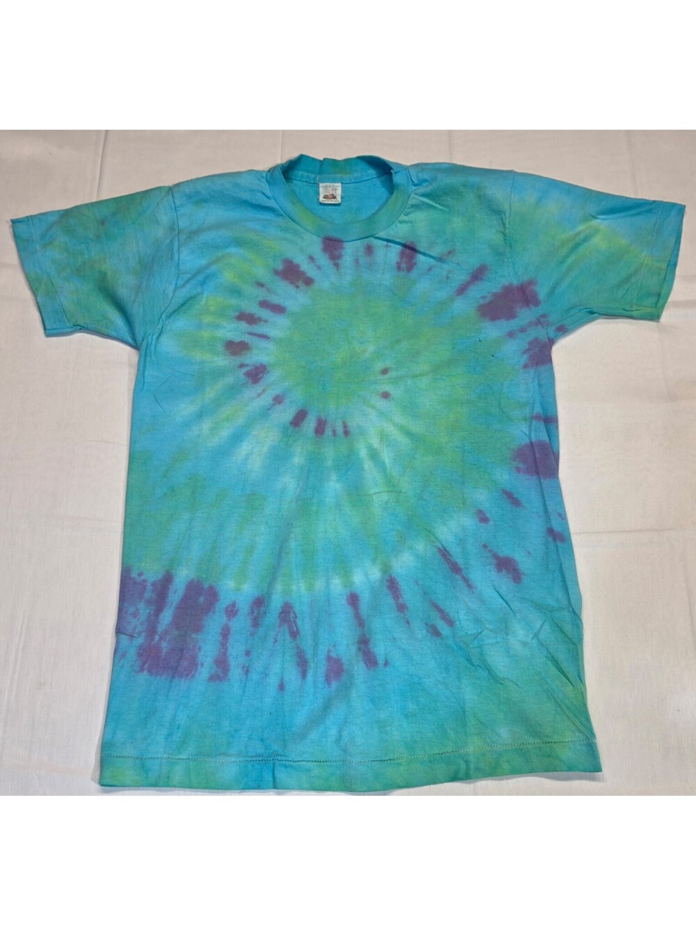 Fruit of the Loom Small Tie-Dye Spiral T-Shirt Blue Green Purple Cotton